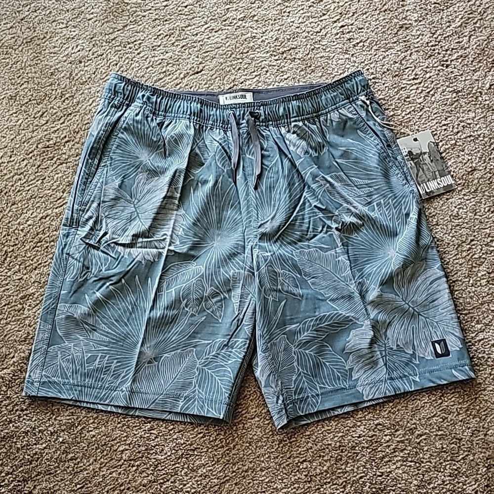 Linksoul Saturday Short Large Storm NWT